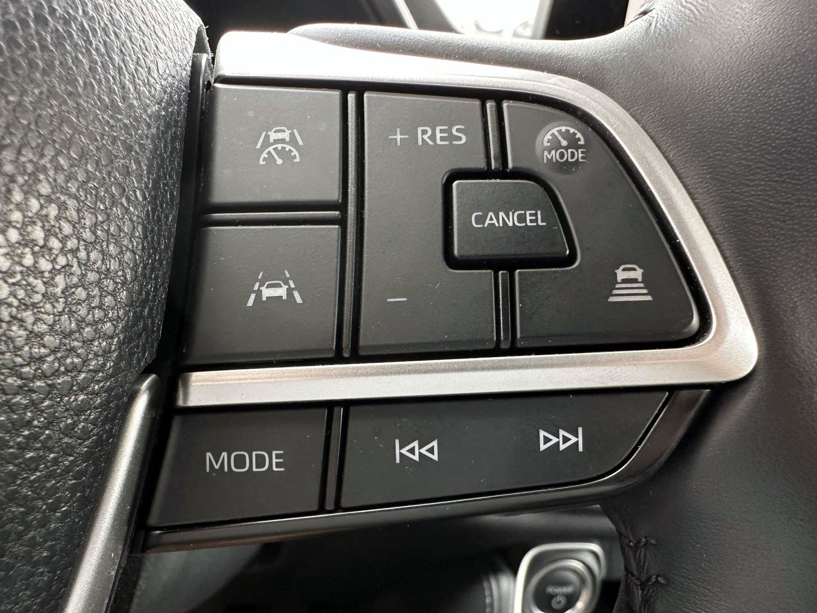 Used 2024 Toyota Grand Highlander AWD Hybrid image 31