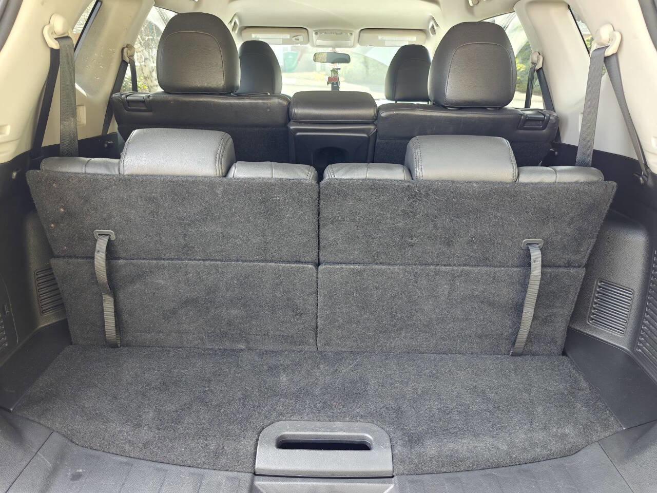 Used 2016 Nissan Rogue SV w/ SV Premium Package image 10