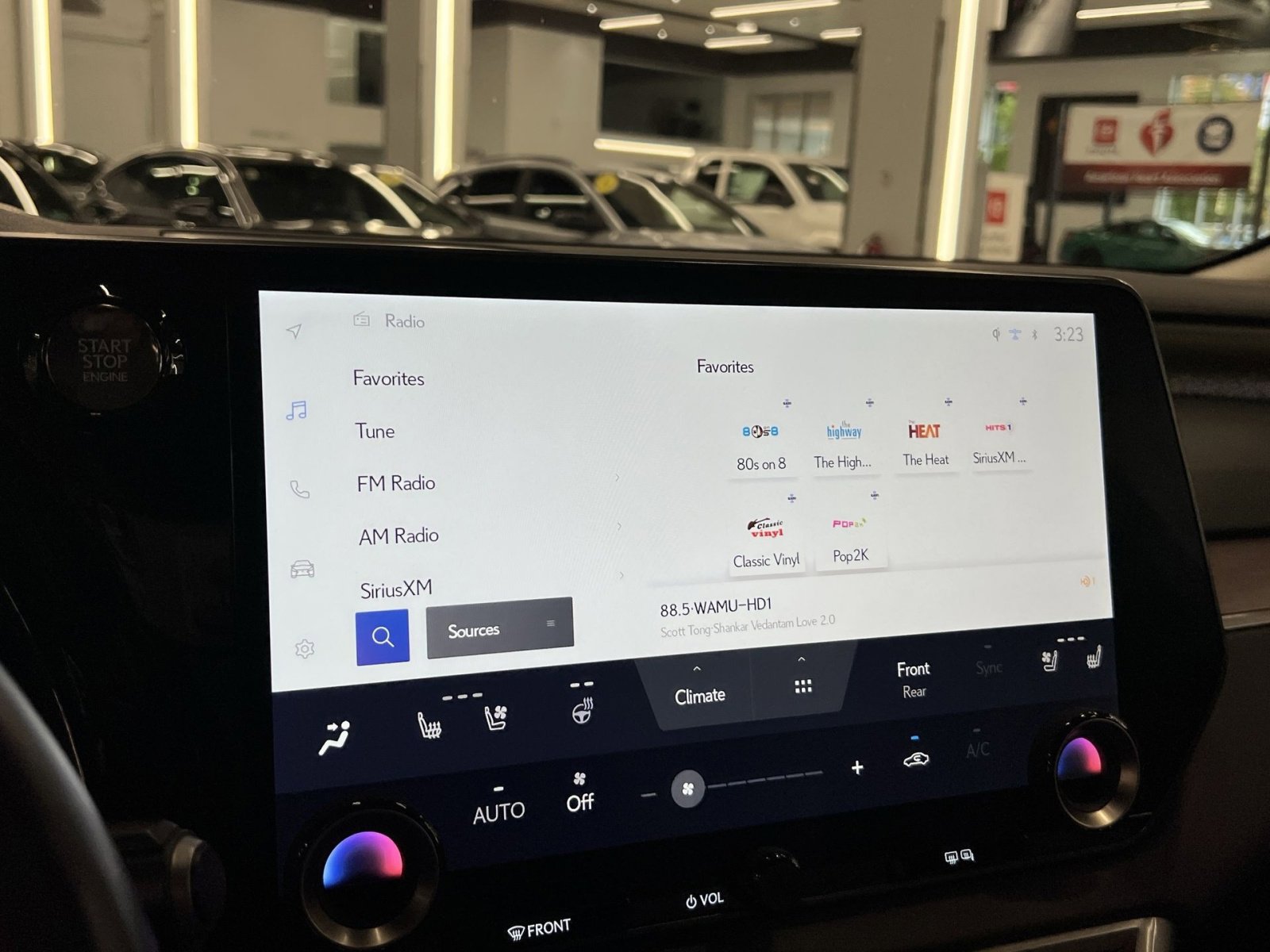 Used 2024 Lexus RX 350 Premium image 18