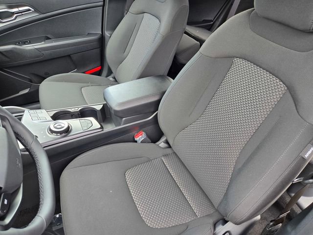 New 2026 Kia Sportage LX image 21