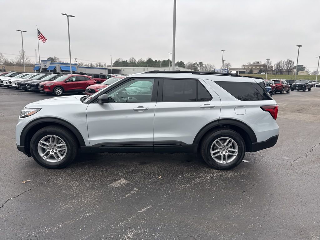 New 2026 Ford Explorer Active image 6