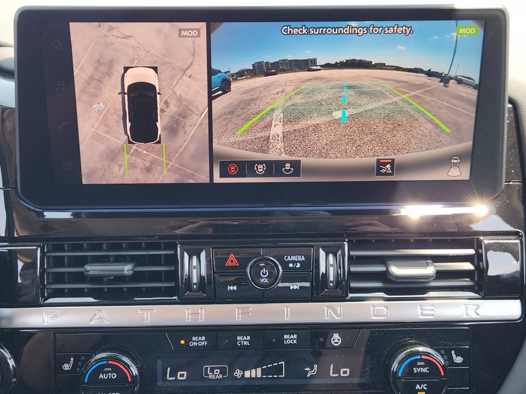 New 2026 Nissan Pathfinder SL FWD image 13