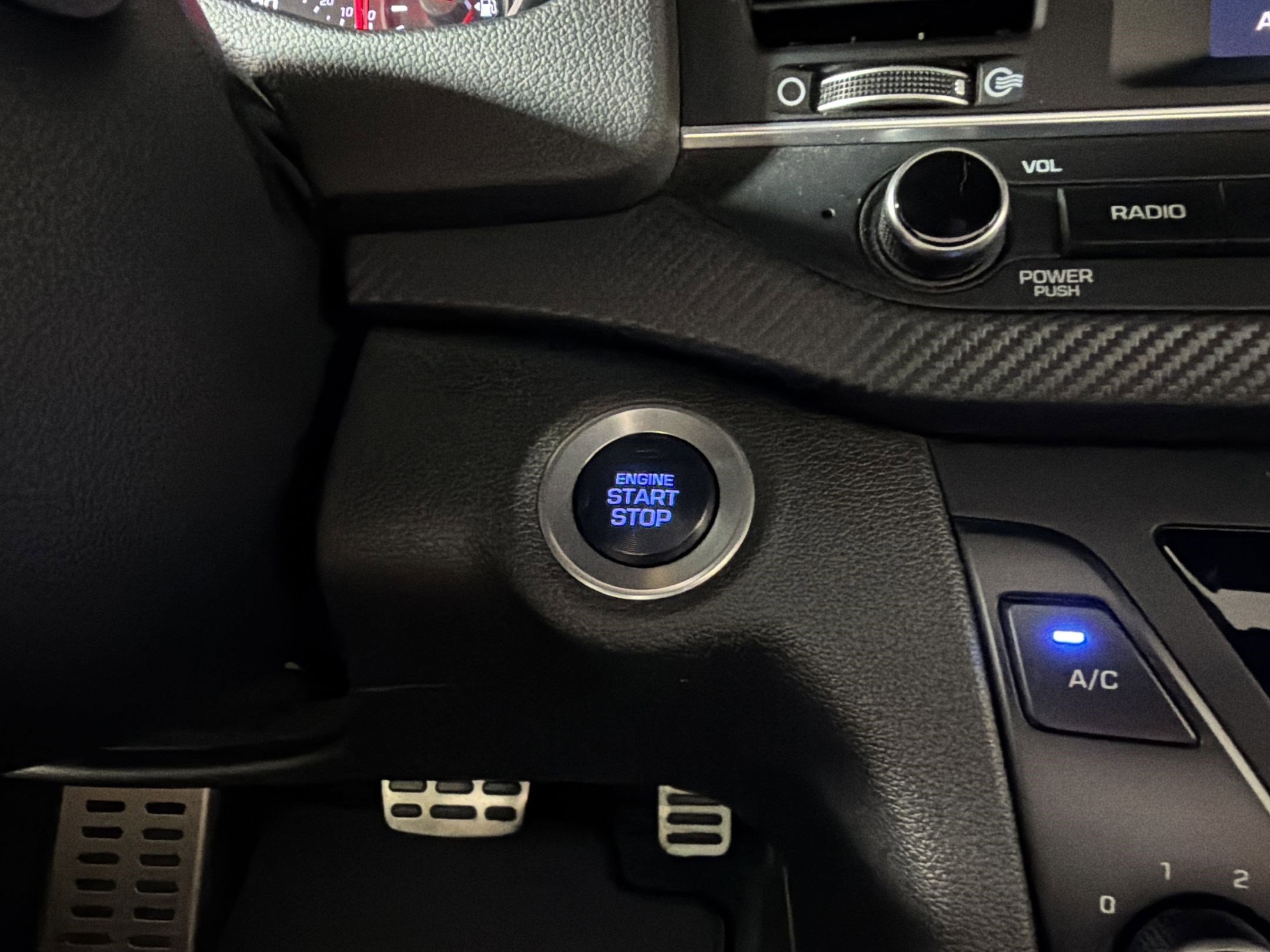 Used 2018 Hyundai Elantra Sport FWD image 25