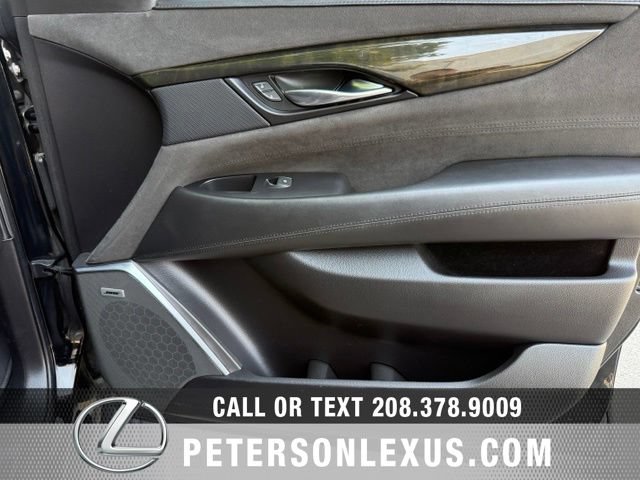 Used 2019 Cadillac Escalade ESV Platinum AWD/4WD image 12