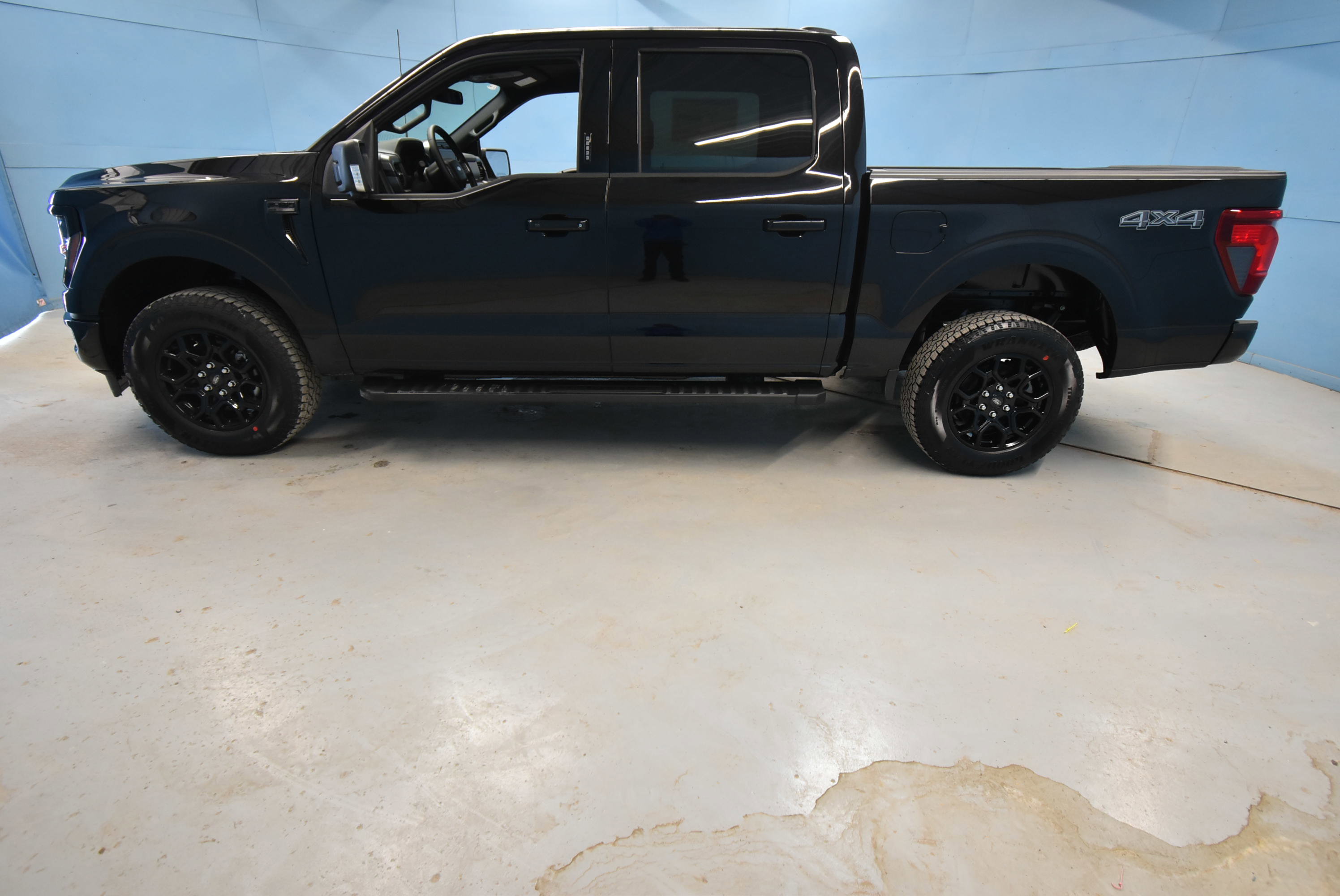 New 2026 Ford F150 XLT w/ Equipment Group 302A MID image 29