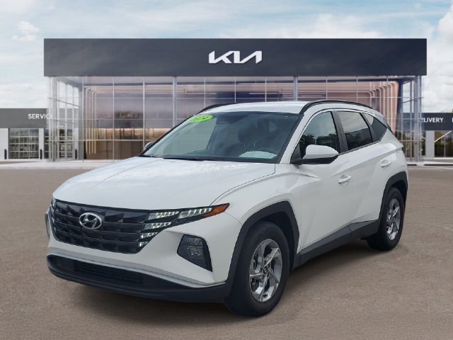 Used 2024 Hyundai Tucson SEL FWD image 3