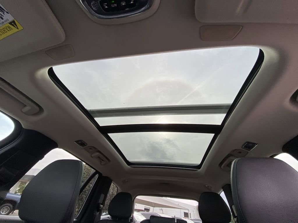 Used 2019 Volvo XC90 T6 Momentum w/ Protection Package Premier AWD/4WD image 15