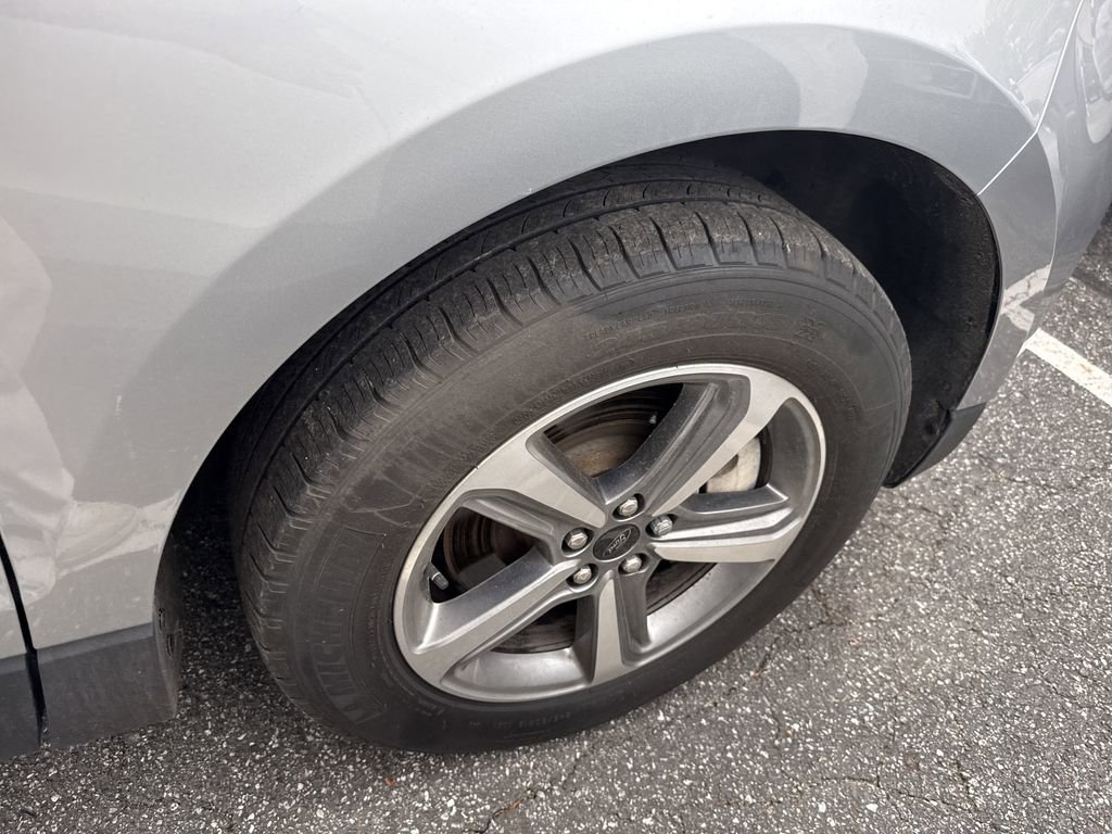 Used 2023 Ford Edge SEL w/ Convenience Package image 17