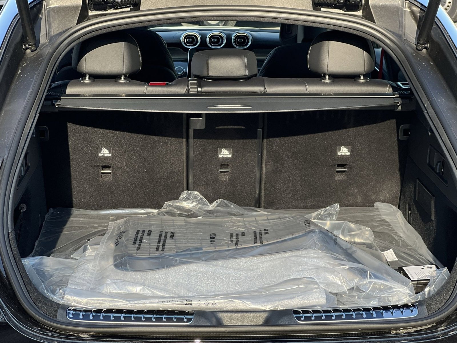 New 2026 Mercedes-Benz GLC 43 AMG 4MATIC Coupe image 24