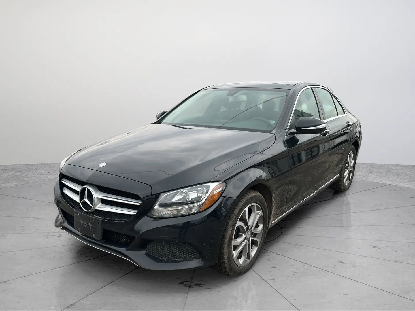 Used 2015 Mercedes-Benz C 300 4MATIC Sedan image 9