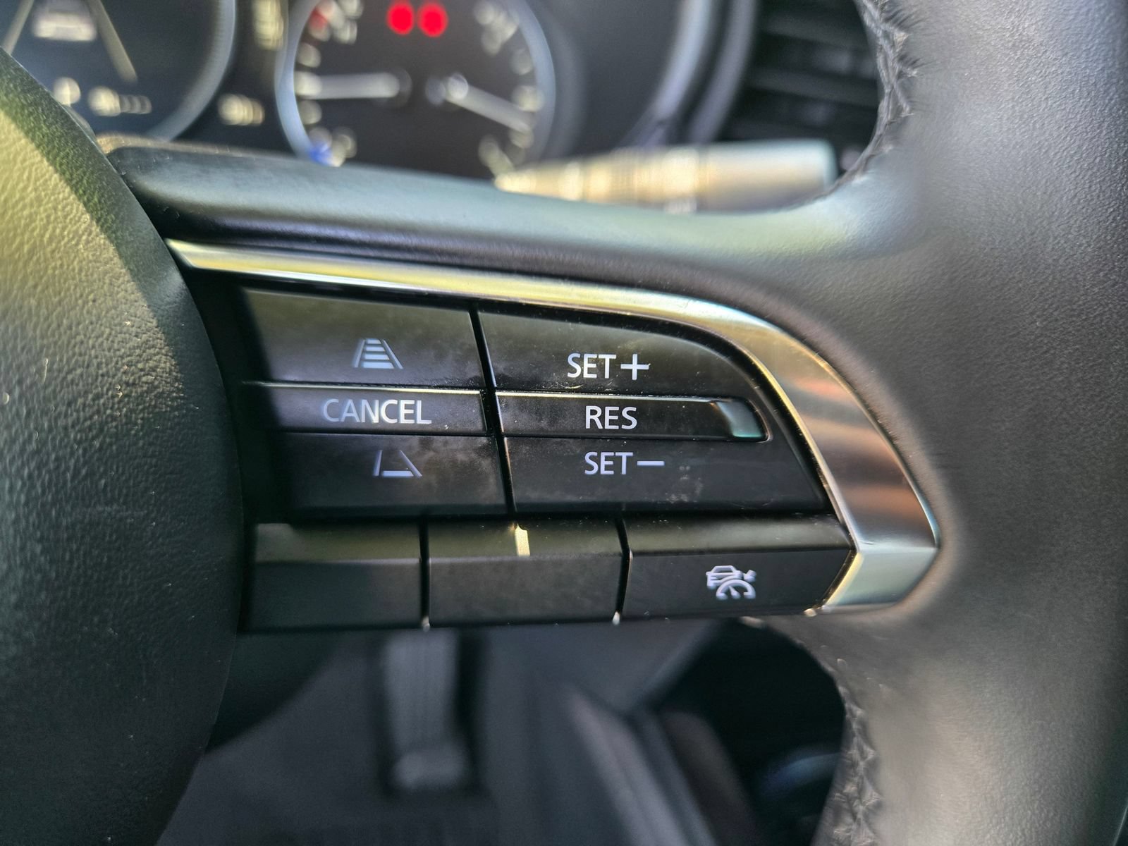 Used 2025 MAZDA CX-30 AWD 2.5 S w/ Select Sport Pkg image 13