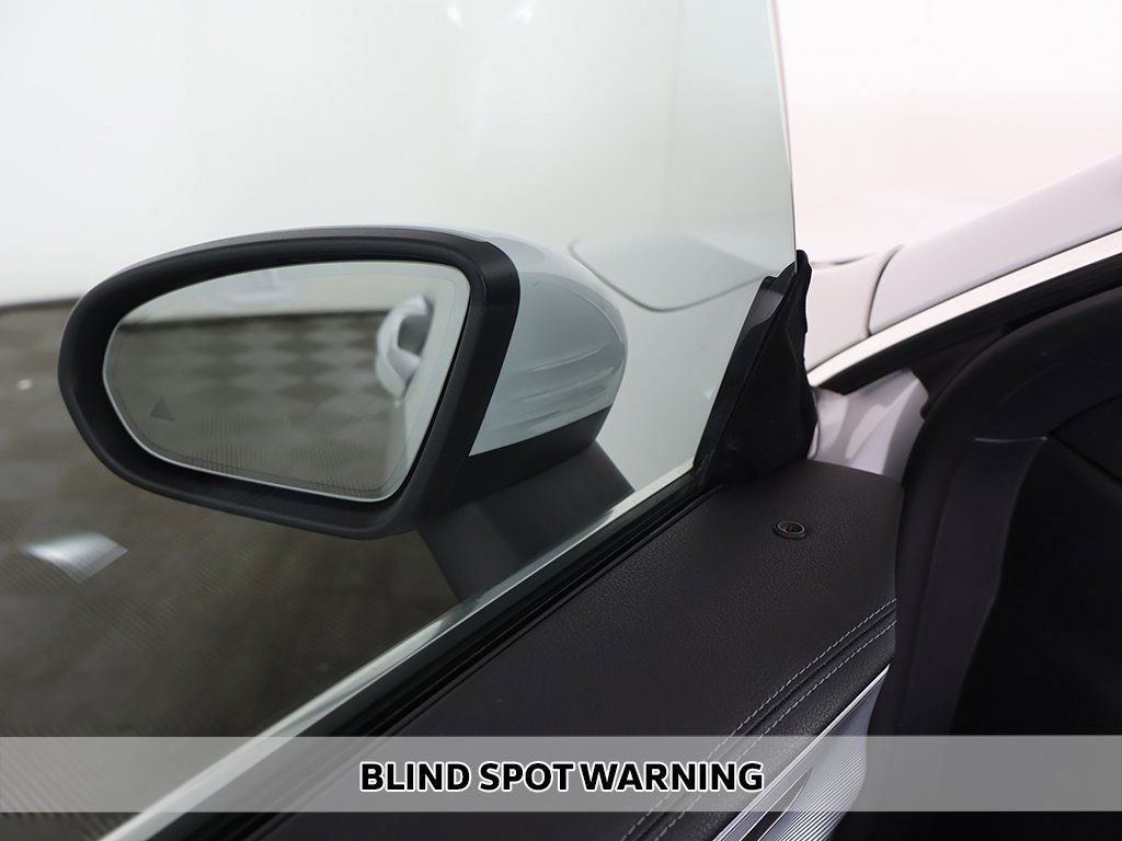 Used 2022 Mercedes-Benz CLA 250 4MATIC w/ Premium Package Lite image 4