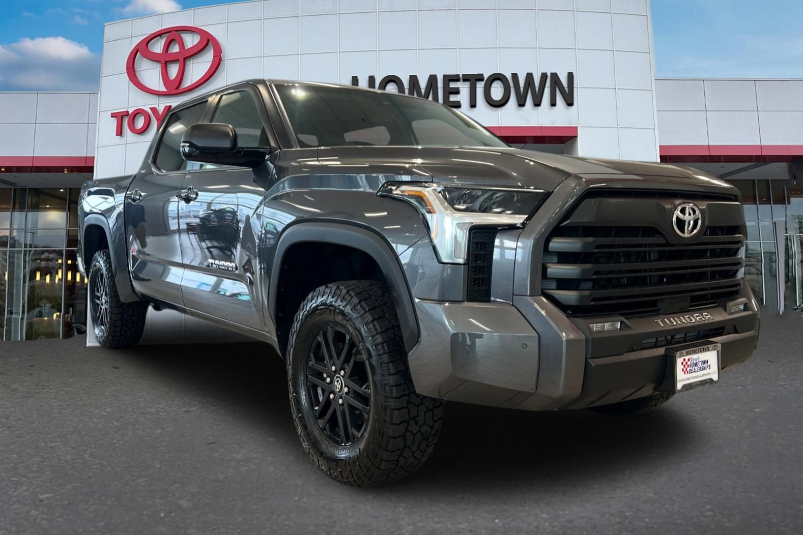 New 2026 Toyota Tundra SR5 w/ SR5 Premium Package video 2