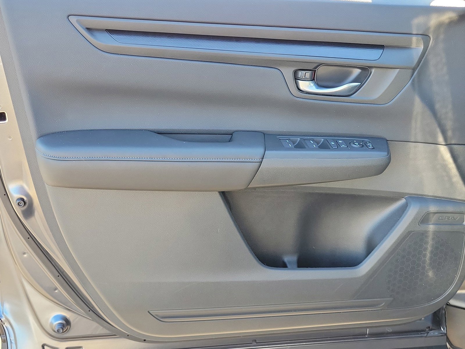 Used 2026 Honda CR-V LX image 13