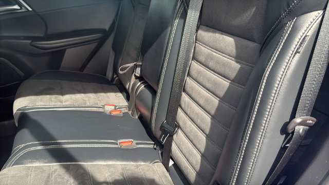 Used 2022 Mitsubishi Outlander SE AWD/4WD image 25
