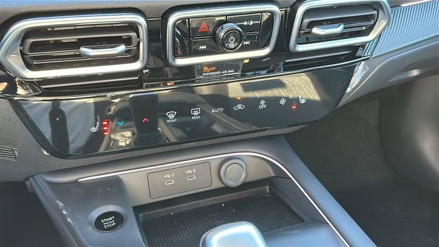 New 2026 Nissan Sentra SV w/ SV Convenience Package image 17
