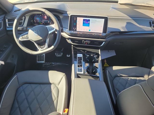 New 2026 Volkswagen Atlas Cross Sport SEL Premium R-Line AWD/4WD image 17