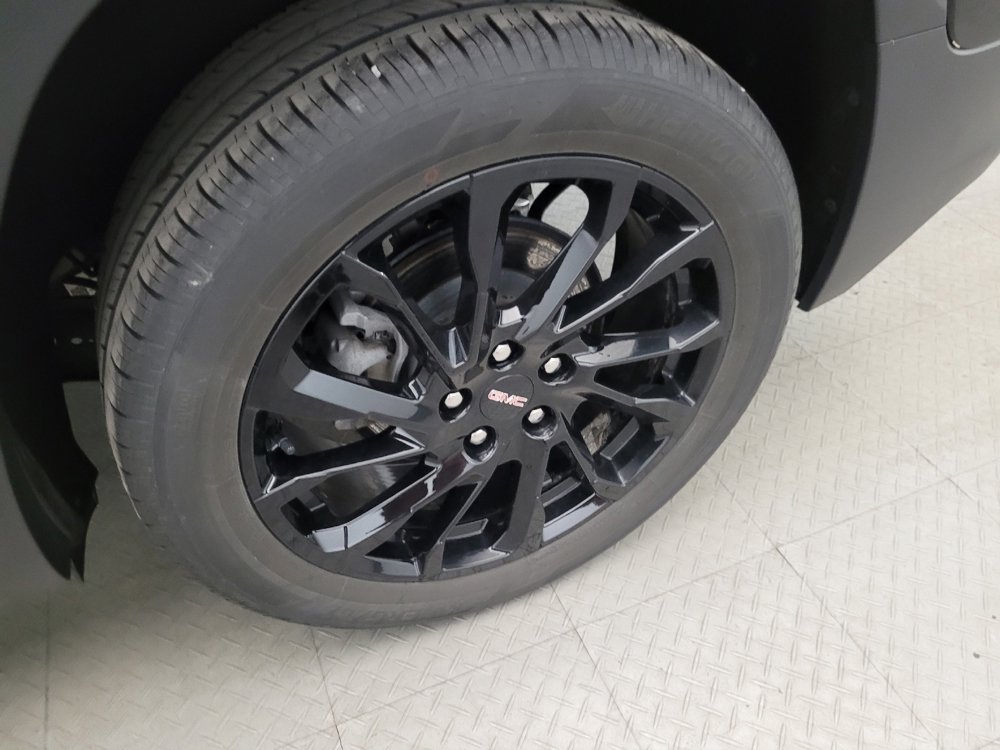 Used 2023 GMC Terrain SLE w/ Driver Convenience Package AWD/4WD image 31