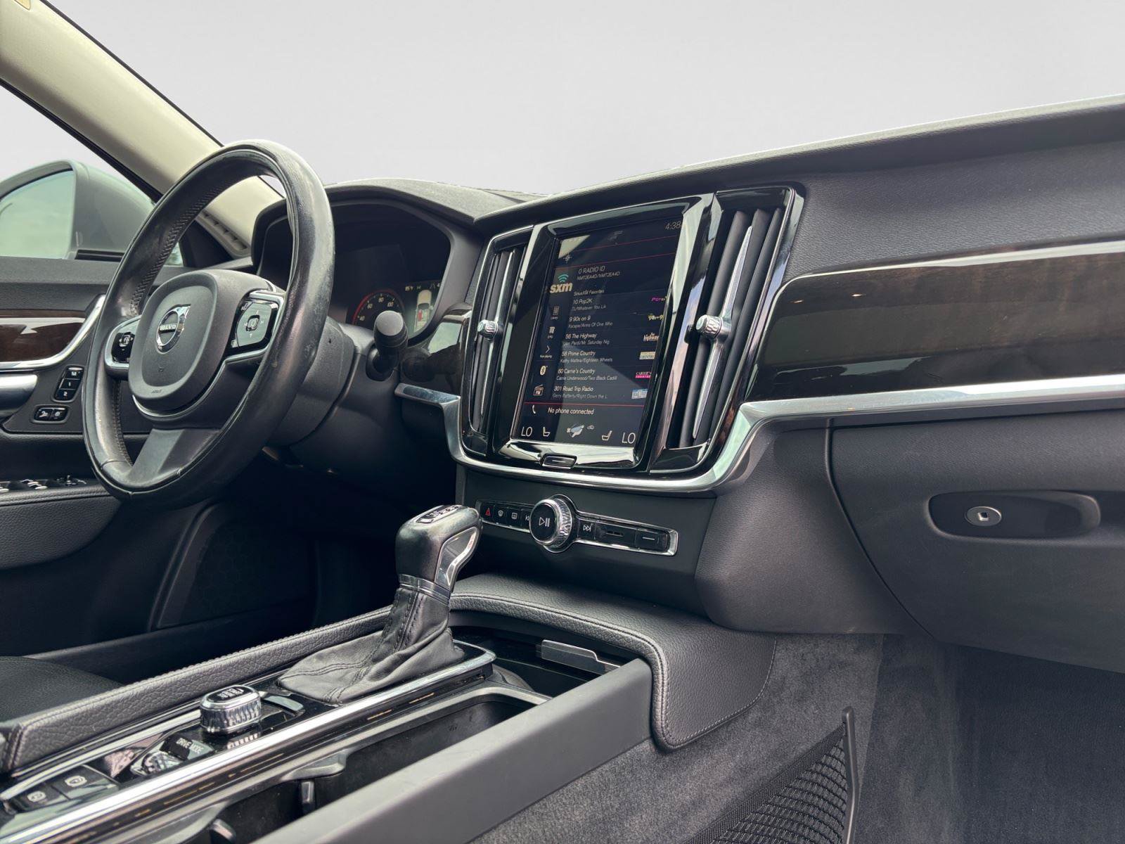Used 2018 Volvo S90 T5 Momentum w/ Convenience Package FWD image 52