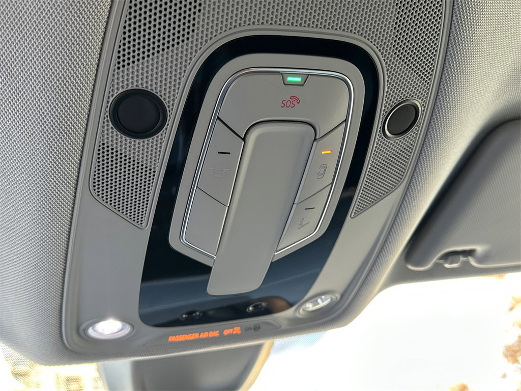 Used 2024 Audi Q5 e Premium image 29