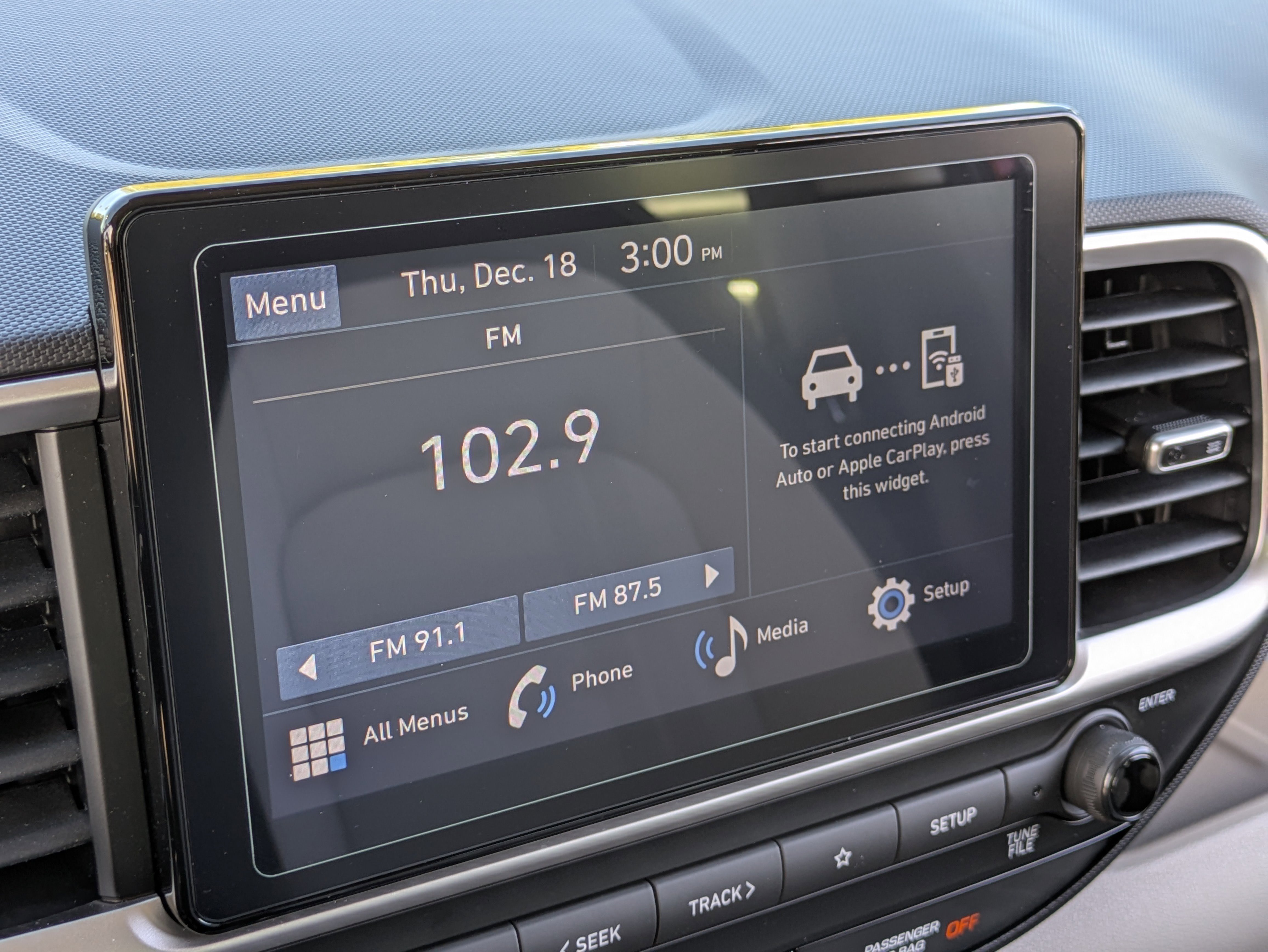 Certified 2026 Hyundai Venue SEL image 22