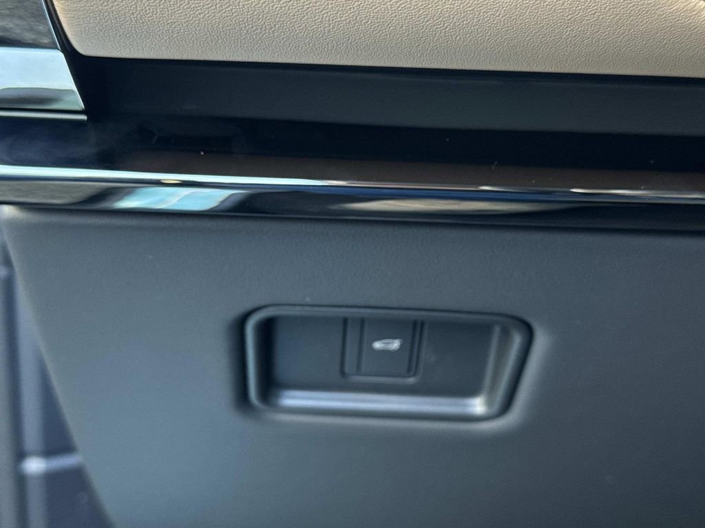 New 2026 Land Rover Range Rover Sport Dynamic SE image 30