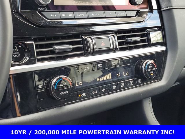 Used 2025 Nissan Pathfinder SV image 20