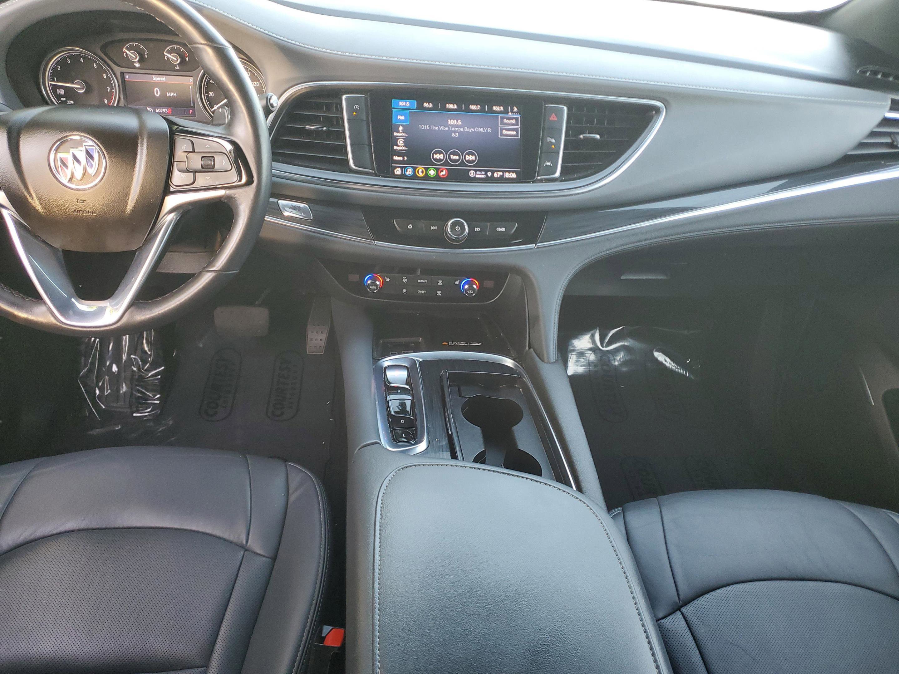 Used 2022 Buick Enclave Essence w/ Sport Touring Edition image 14