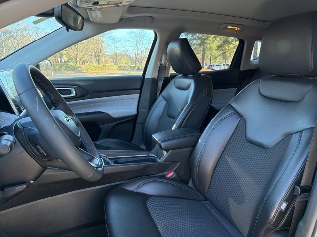 Used 2022 Jeep Compass Latitude w/ Sun and Sound Group image 9