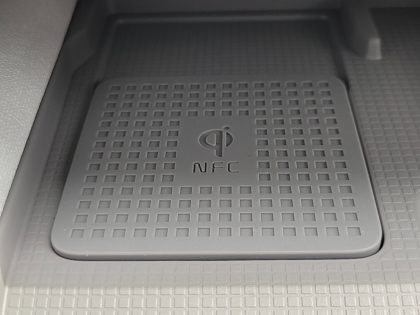 Used 2024 Hyundai Ioniq 6 SEL image 17