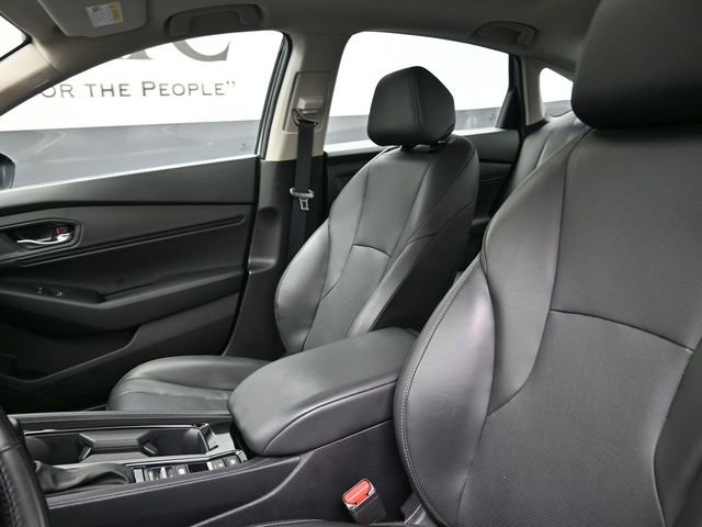 Used 2023 Honda Accord EX-L image 16