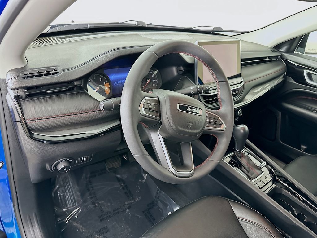 Used 2022 Jeep Compass Trailhawk image 14