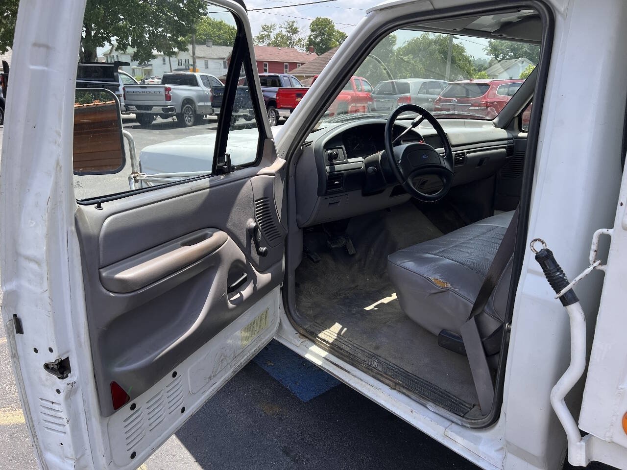 Used 1995 Ford F350 2WD Regular Cab image 6