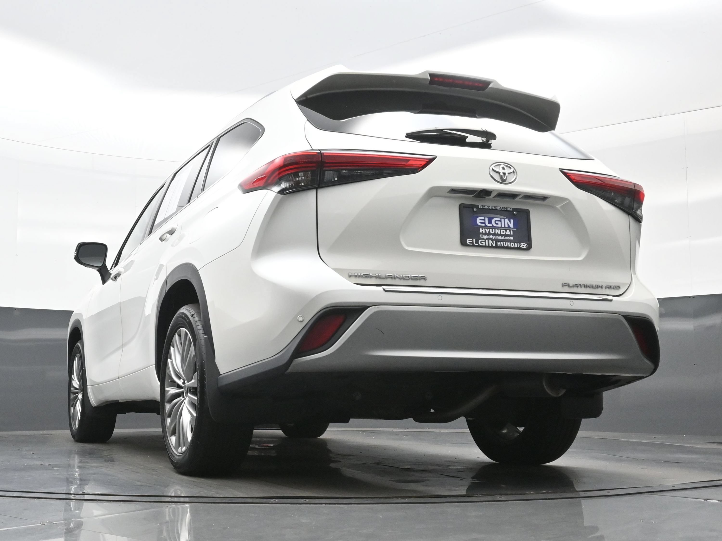 Used 2021 Toyota Highlander Platinum AWD/4WD image 31