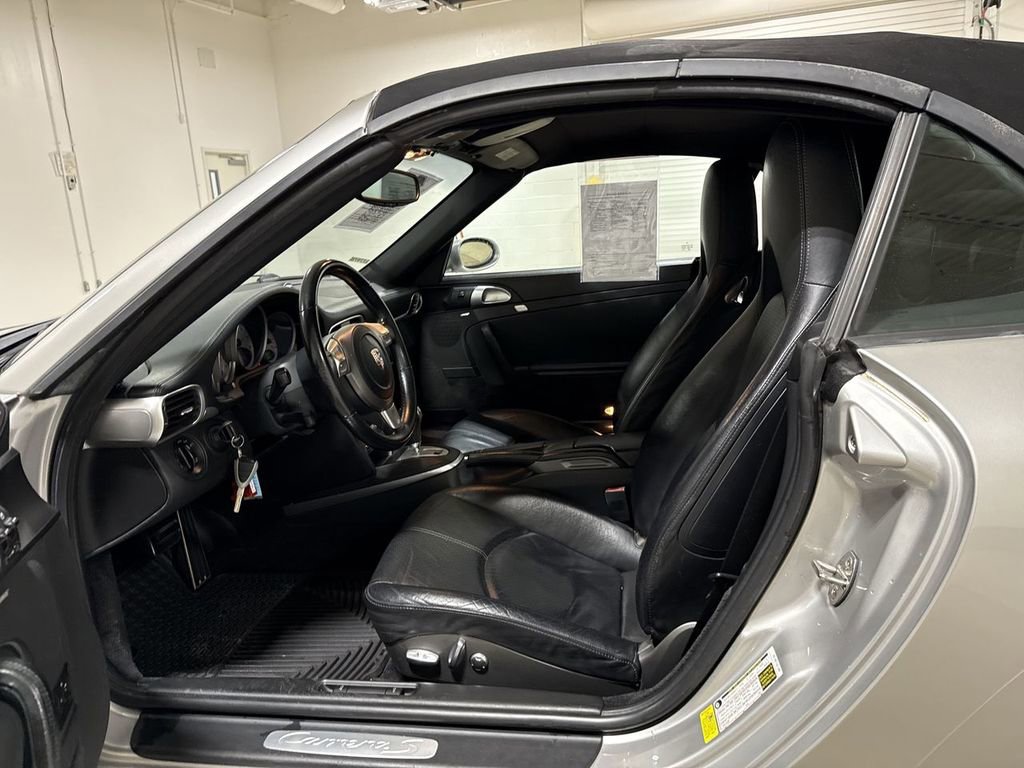 Used 2006 Porsche 911 Carrera S image 19