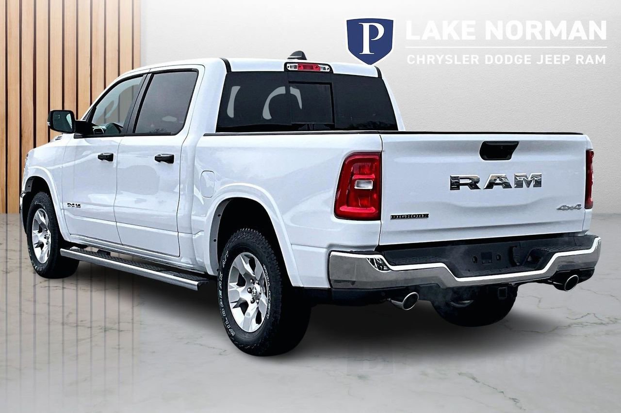 New 2026 RAM 1500 Big Horn AWD/4WD image 7