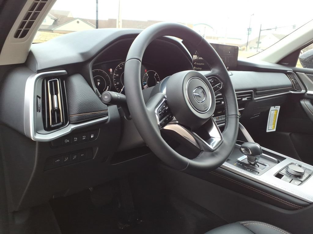 New 2026 MAZDA CX-90 Plug-In Hybrid w/Premium Sport AWD/4WD image 15