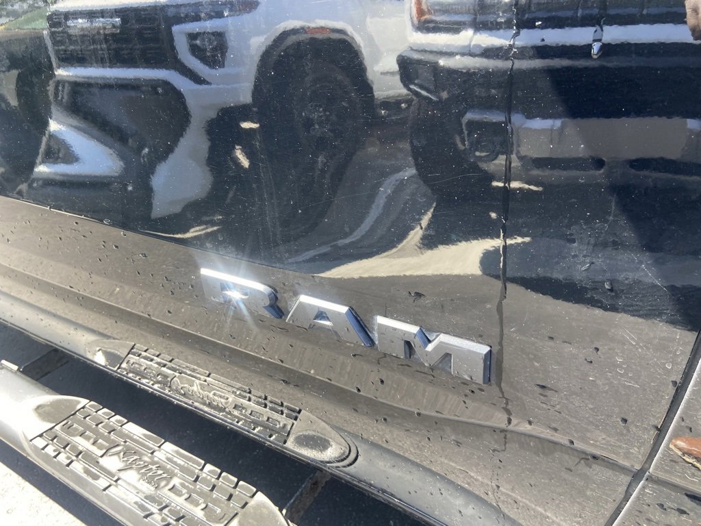 Used 2021 RAM 1500 Big Horn image 9