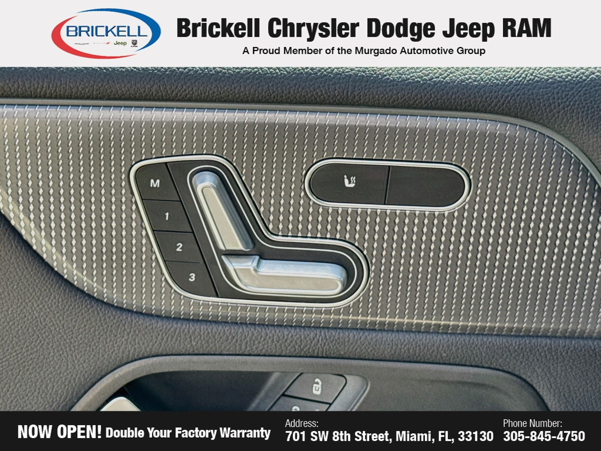 Used 2021 Mercedes-Benz GLB 250 w/ Premium Package image 25