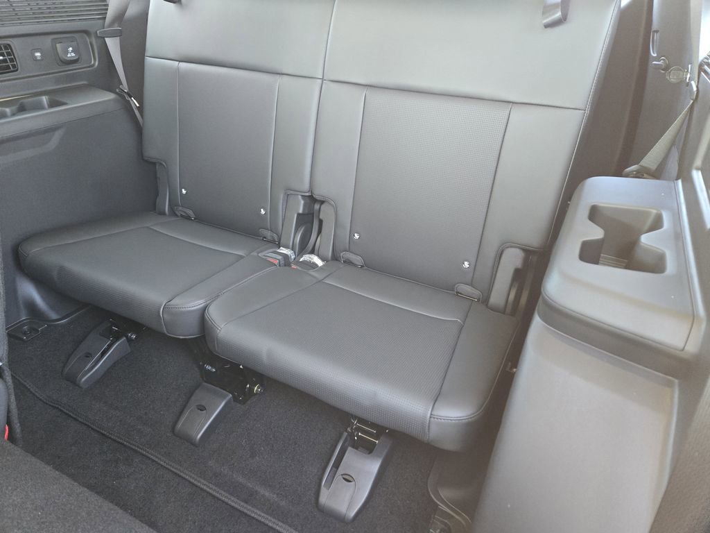 New 2026 Hyundai Santa Fe Limited AWD/4WD image 32