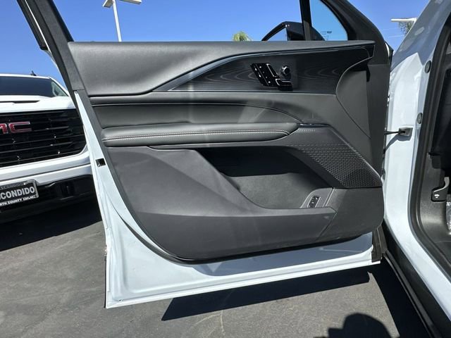 New 2026 Cadillac Lyriq Luxury image 23