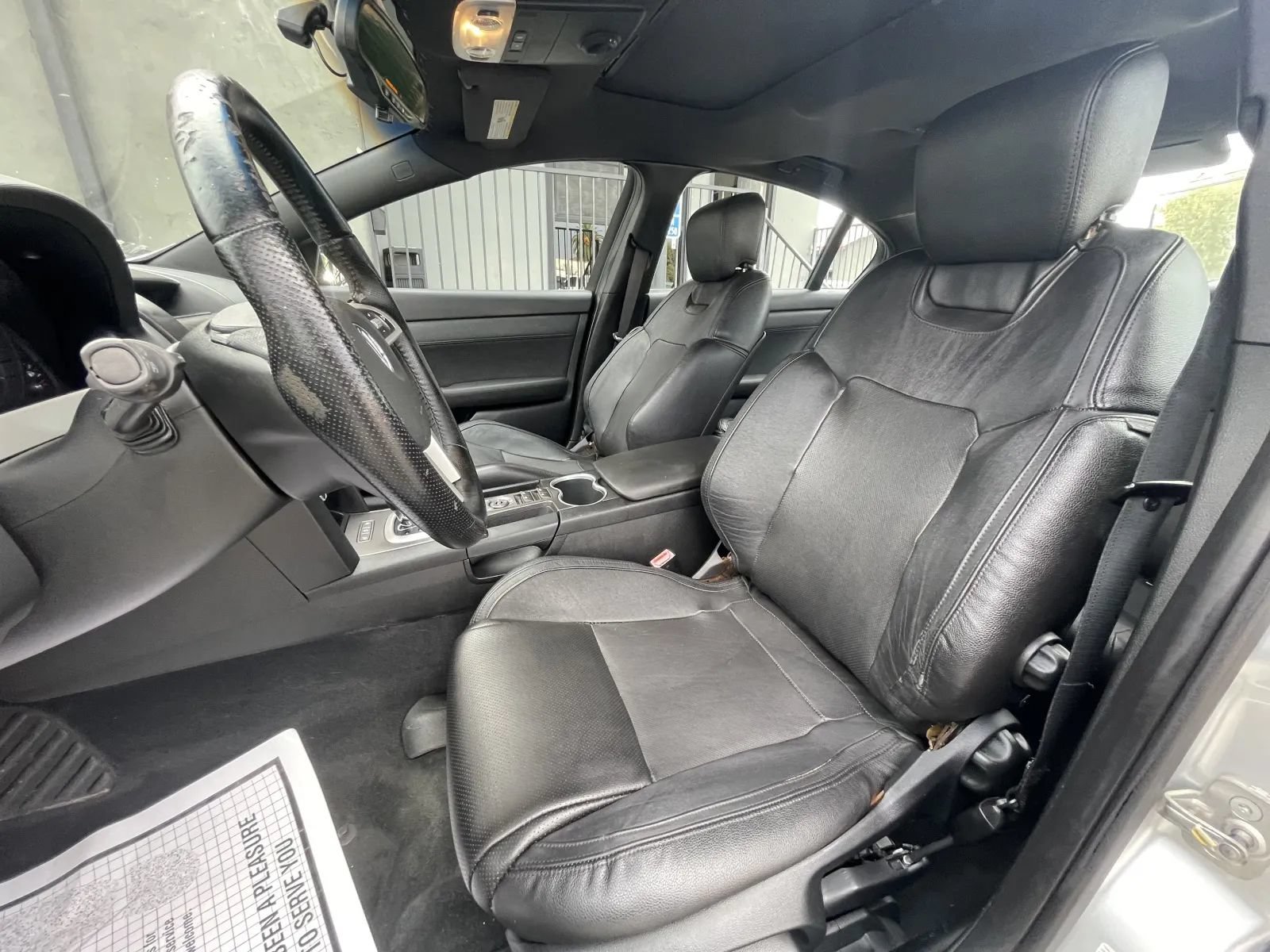 Used 2009 Pontiac G8 GT w/ Premium Package RWD image 11