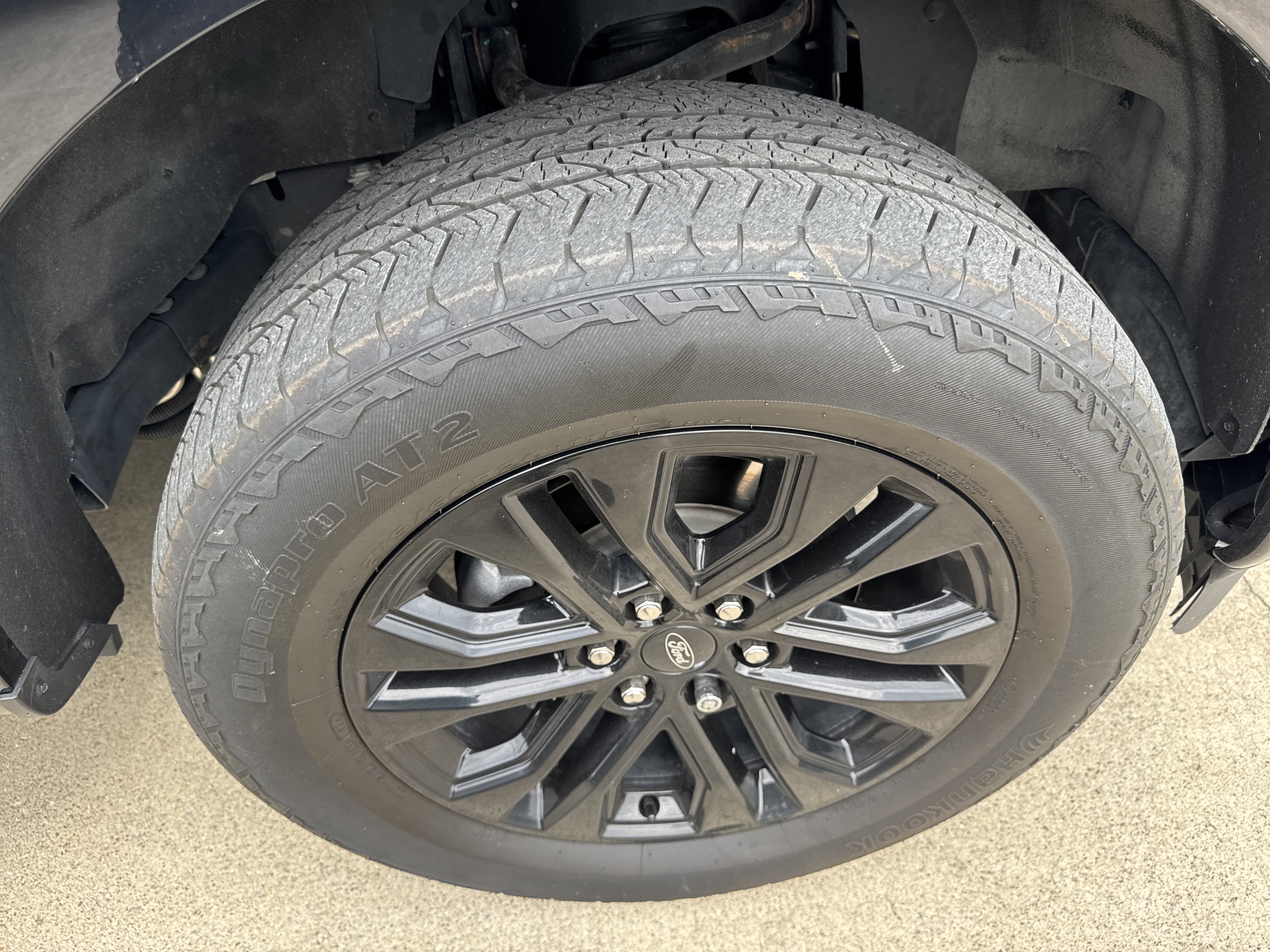 Used 2024 Ford F150 Lariat w/ Equipment Group 502A High AWD/4WD image 8