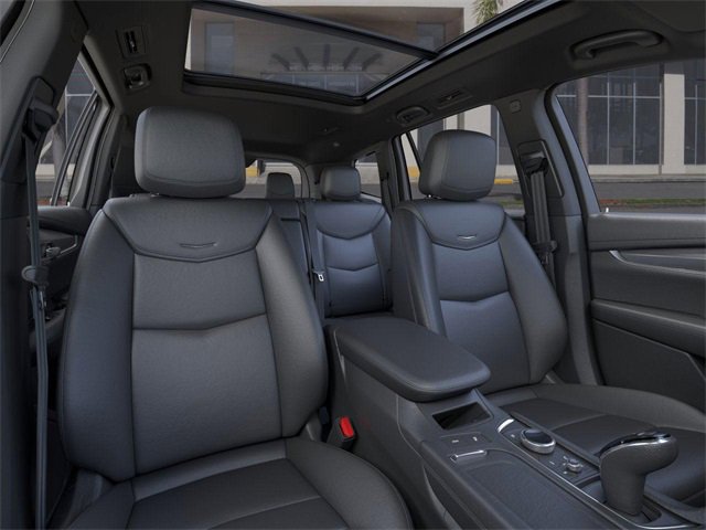 New 2025 Cadillac XT6 Luxury image 16