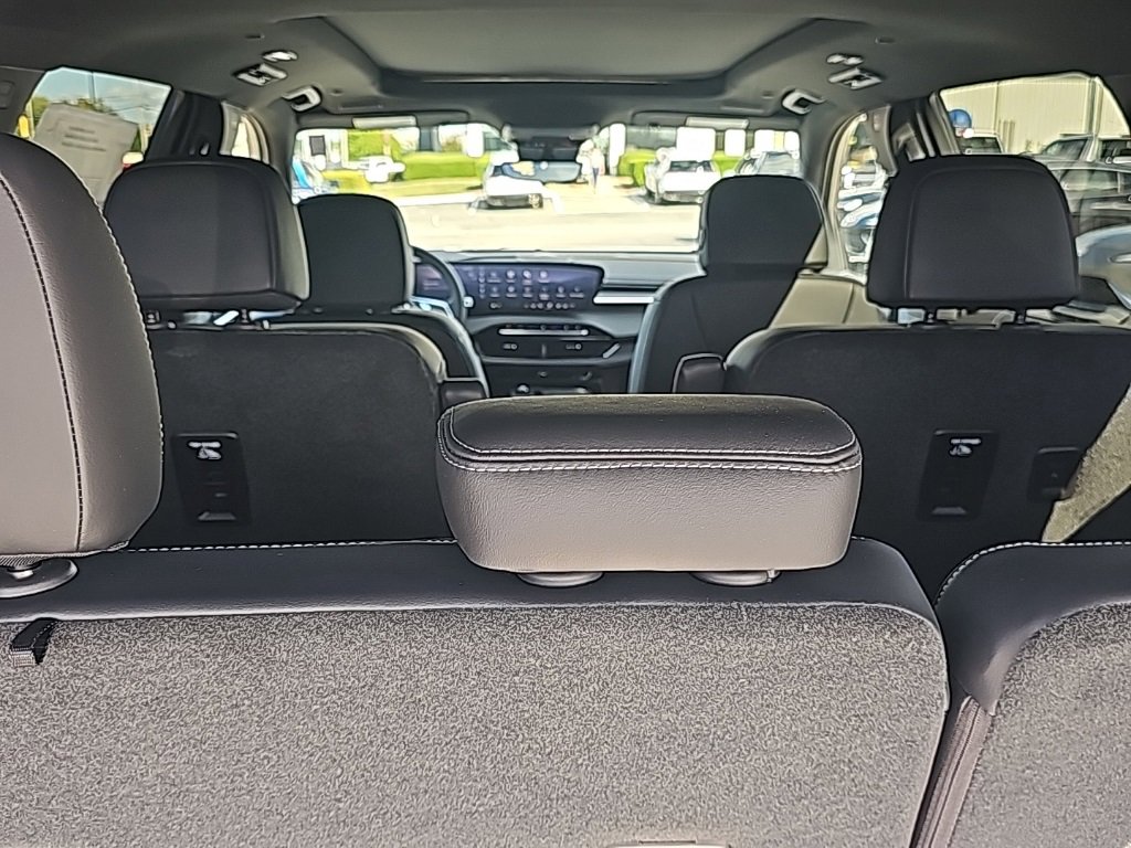 New 2026 Buick Enclave Sport Touring w/ Power Package image 7