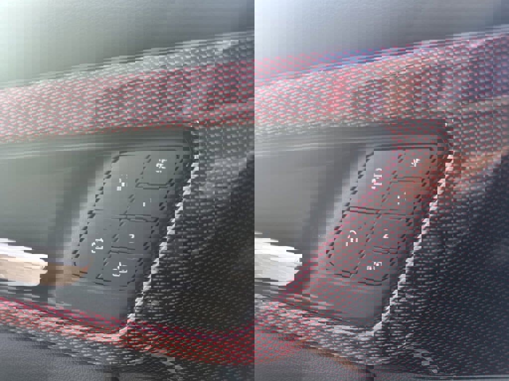 New 2026 Chevrolet Traverse RS w/ LPO, Floor Liner Package image 11