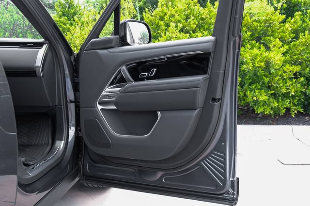 New 2026 Land Rover Range Rover SE AWD/4WD image 56