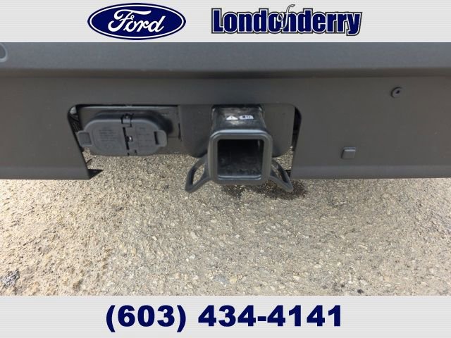 New 2026 Ford Maverick Lariat w/ Black Appearance Package image 12