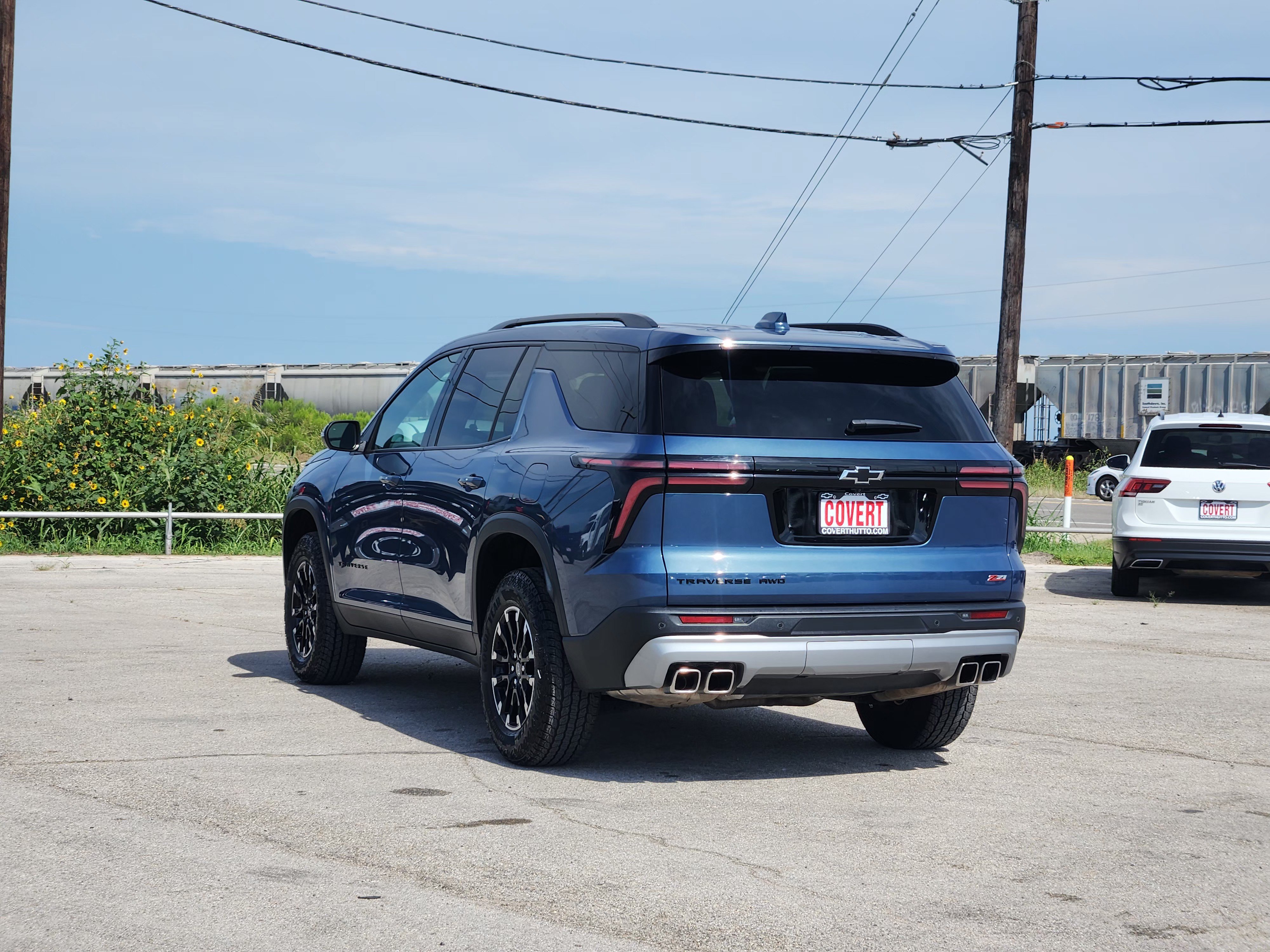 Used 2025 Chevrolet Traverse Z71 AWD/4WD image 5