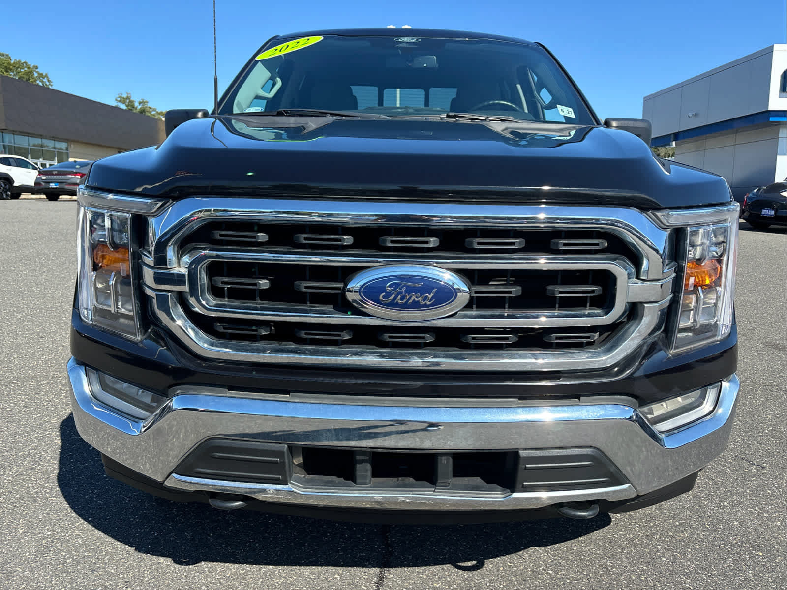 Used 2022 Ford F150 XLT w/ Equipment Group 302A High AWD/4WD image 4